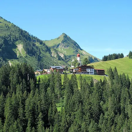 Nyaraló Ferienhaus 100s *